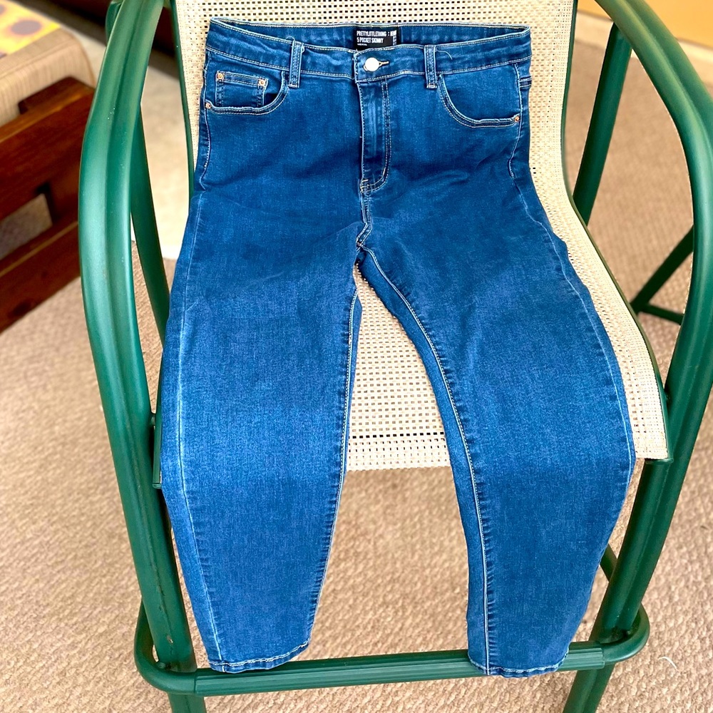 Size: US-12, UK-16 Type: Skinny Jeans Material: Denim